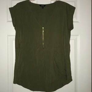 Army green short sleeve